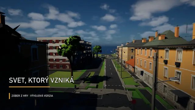 Pohľad zvrchu do slnečnej ulice: vľavo päťposchodový panelák s červenými balkónmi a stromy, vpravo rad žltých starších domov s komínmi, trávnaté pásy a pouličné lampy. Vľavo biely text teasera „SVET, KTORÝ VZNIKÁ“ a „ZÁBER Z HRY · VÝVOJOVÁ VERZIA“. — PRE-ALFA 0.0.1 · REÁLNY ZÁBER Z HRY